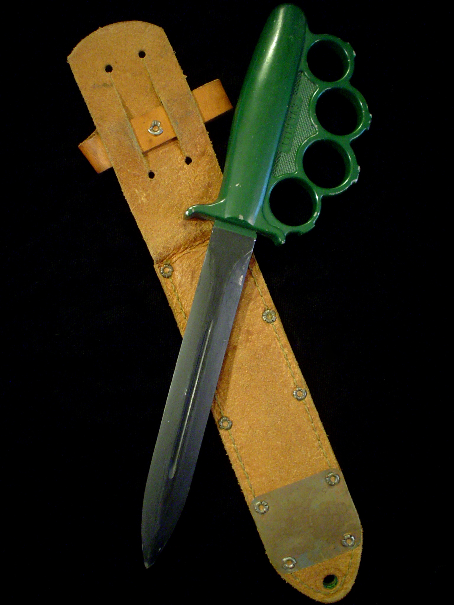 Vtg Us Ww2 Everitt Knuckle Fighting Knife Green Handle Double Edged
