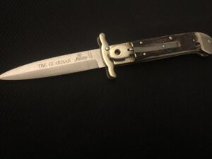 7” Hubertus THE GUARDIAN Stag Springer -Swing Guard Knife -Leverlock -db