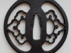 Antique Japanese Samurai SUKASHI Katana Sword TSUBA -Old Guard