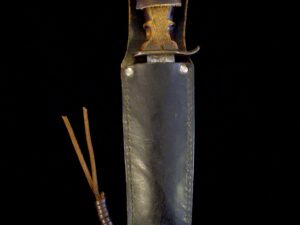 US WW2 Cut Down Sword Fighting Knife/Turned Wood Handle/Combat Collection/Trench