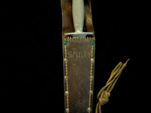 WW2 US Camillus USMC Marine Raider Stiletto Knife w/ETCH -CARLSON’S RAIDERS