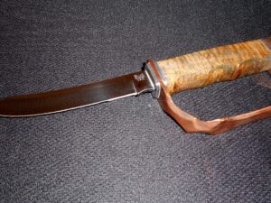 RARE!!—Buck CUSTOM 118 D-Guard Hunting/Fighting Knuckle Knife -Koa Wood