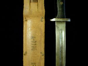 Fine US WW2 Cut-down M1 Garand Bayonet Fighting Knife w/Numbered Sheath