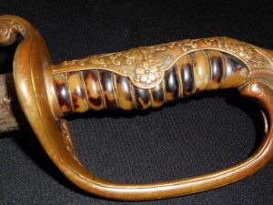 GENERAL GRADE Japanese WW II Parade/Dress Sword/Military/Samurai Old/Antique/WW2