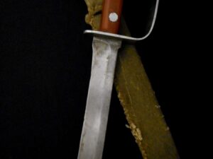 ID’d WW II Theater Knuckle Fighting Knife -D-Guard -US WW2/Red Bakelite