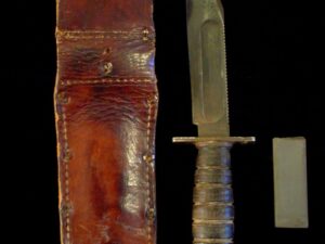 Vintage US Vietnam Camillus 6” Jet Pilot’s Survival Fighting Knife/Combat