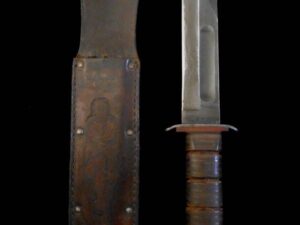 Rare US WW2 ROBESON USMC Mark 2 Fighting Knife w/PIN-UP GIRL SHEATH