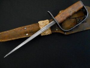 US WW1/WW2 1917/1918 L F & C Trench Knife -Old Combat Collection -LF&C Knuckle