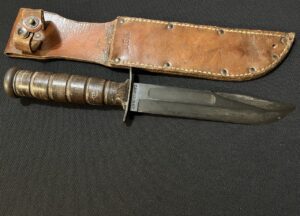 Unissued US WWII Camillus Screw Top Mark 2