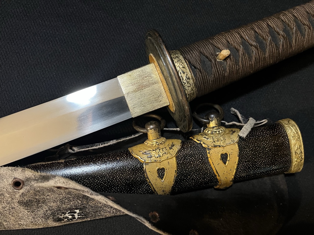 WWII Japanese Naval Sword -IJN Navy/Samurai/Antique/Sharkskin & COMBAT COVER