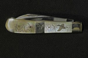 Case Pearl Trapper Knife with Waterfowl/Ducks Scene
