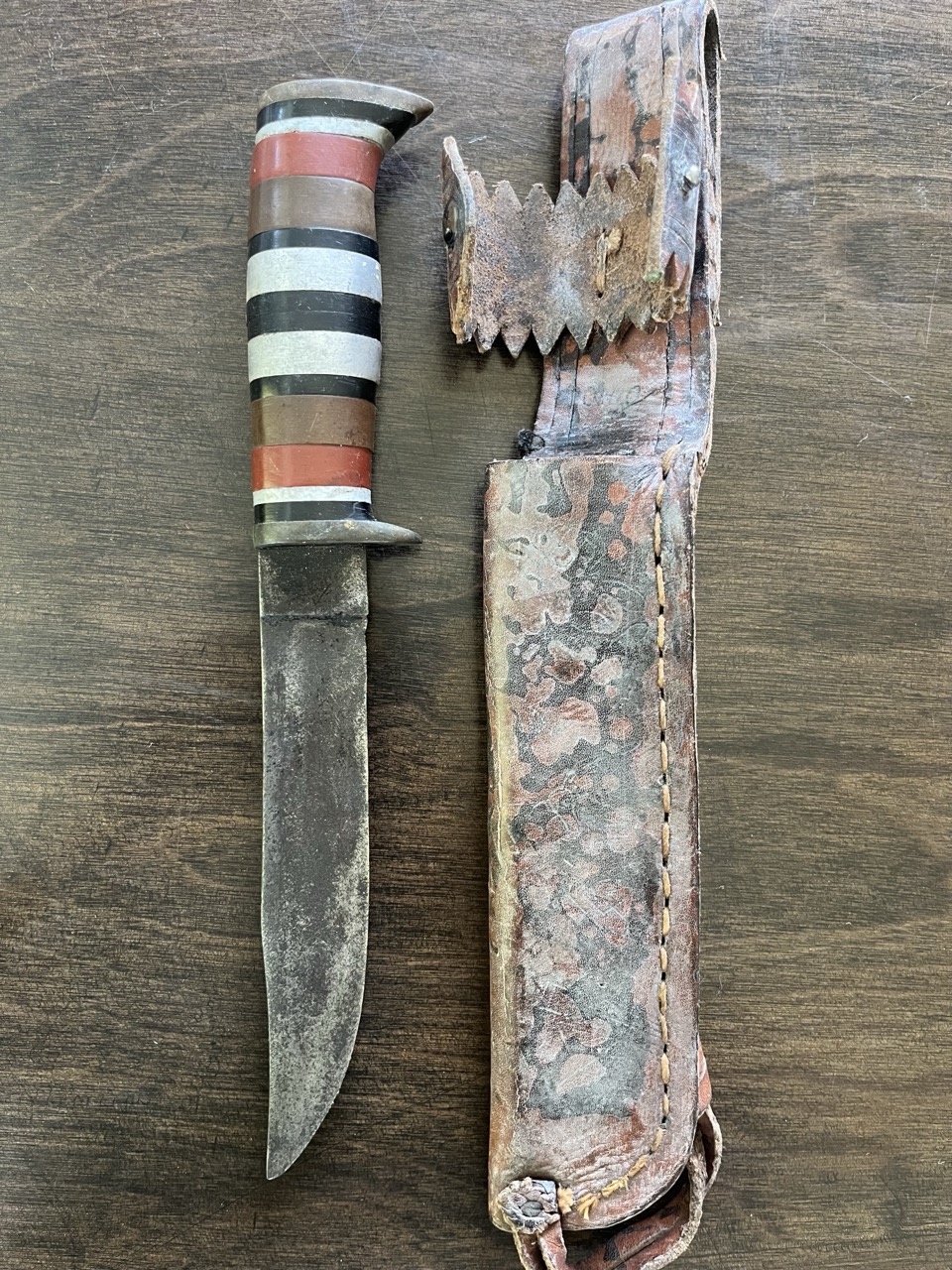 US WWII Knives Lot of 20 -Issue and Theater -10 Vet ID'd -WW2 Collection - Image 6