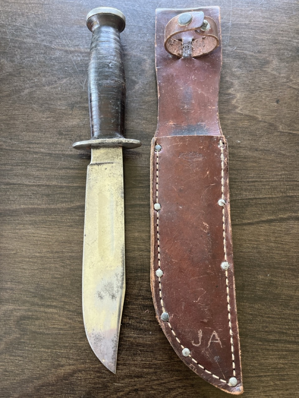 US WWII Knives Lot of 20 -Issue and Theater -10 Vet ID'd -WW2 Collection - Image 19
