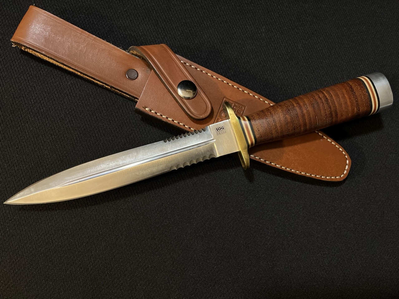 SOG Leather Desert Knife
