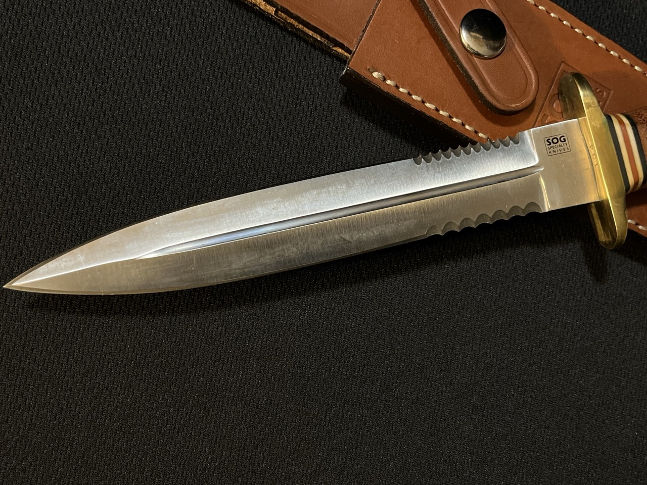 SOG Leather DESERT Knife -LIMITED EDITION 1 OF 250 -Rare Dagger - Image 3