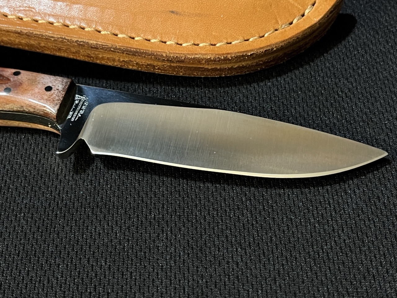 RW Wilson Custom Knife -Fixed Blade Hunter -Maker Jeremiah Johnson Movie Knives -bw - Image 4